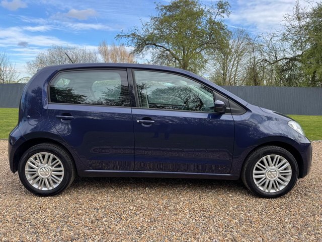 2018 VOLKSWAGEN UP! - Photo 5