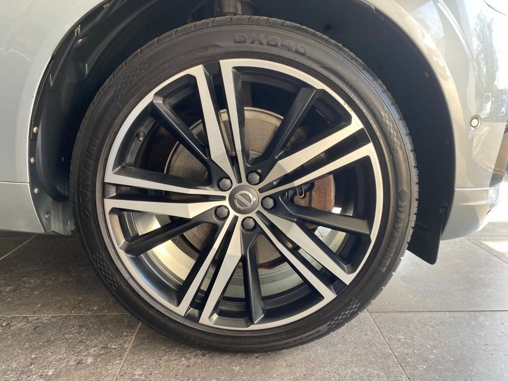 USED 2019 19 VOLVO XC60 2.0 D5 PowerPulse R-Design Pro SUV 5dr Diesel Auto AWD Euro 6 (s/s) (235 ps) HEATED SEATES, NAVIGATION, DAB
