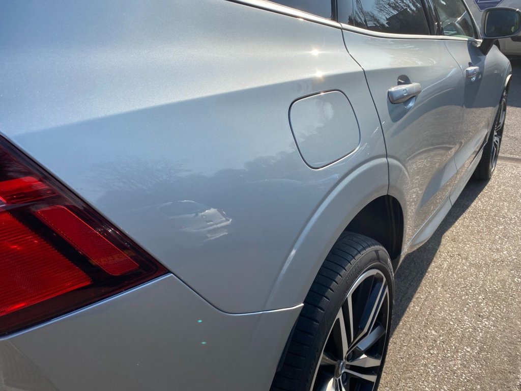USED 2019 19 VOLVO XC60 2.0 D5 PowerPulse R-Design Pro SUV 5dr Diesel Auto AWD Euro 6 (s/s) (235 ps) HEATED SEATES, NAVIGATION, DAB