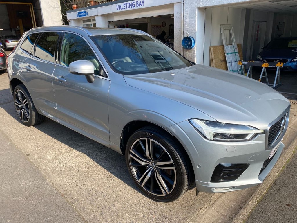 USED 2019 19 VOLVO XC60 2.0 D5 PowerPulse R-Design Pro SUV 5dr Diesel Auto AWD Euro 6 (s/s) (235 ps) HEATED SEATES, NAVIGATION, DAB
