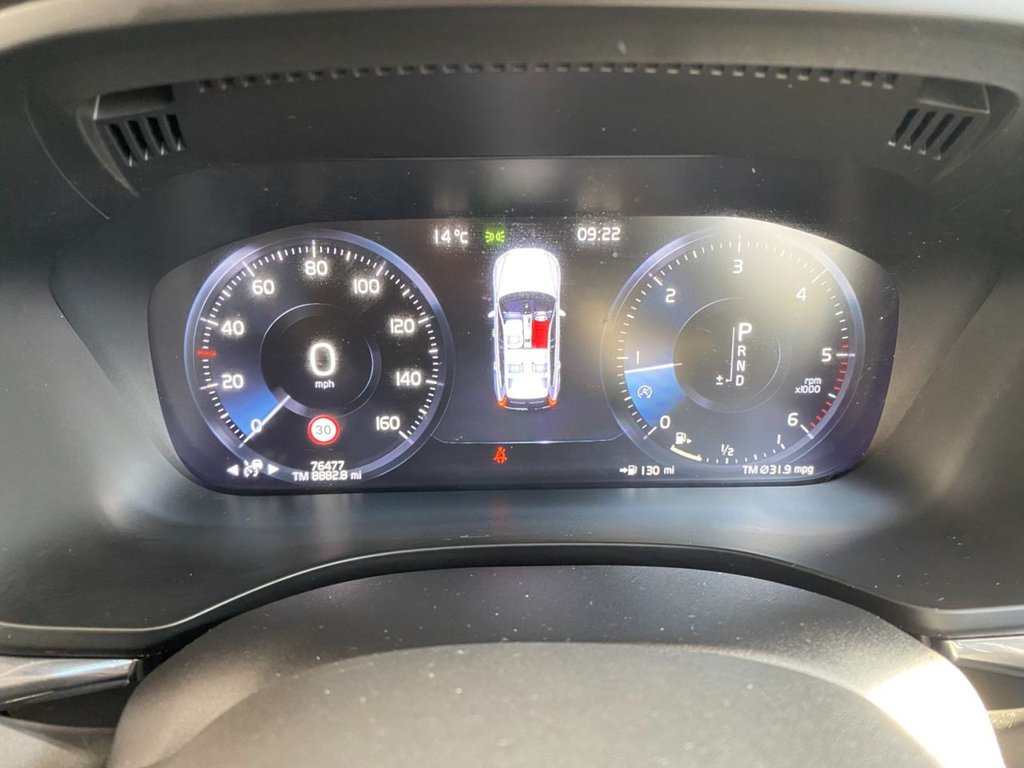 USED 2019 19 VOLVO XC60 2.0 D5 PowerPulse R-Design Pro SUV 5dr Diesel Auto AWD Euro 6 (s/s) (235 ps) HEATED SEATES, NAVIGATION, DAB