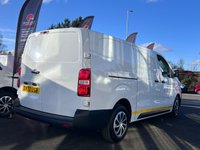 USED 2022 72 VAUXHALL VIVARO 1.5 Turbo D 2900 Dynamic Panel Van 6dr Diesel Manual L2 H1 Euro 6 (s/s) (100 ps) SENSORS/TOUCHSCREEN/CARPLAY/3 SEATS