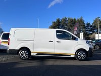 USED 2022 72 VAUXHALL VIVARO 1.5 Turbo D 2900 Dynamic Panel Van 6dr Diesel Manual L2 H1 Euro 6 (s/s) (100 ps) SENSORS/TOUCHSCREEN/CARPLAY/3 SEATS