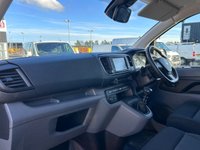 USED 2022 72 VAUXHALL VIVARO 1.5 Turbo D 2900 Dynamic Panel Van 6dr Diesel Manual L2 H1 Euro 6 (s/s) (100 ps) SENSORS/TOUCHSCREEN/CARPLAY/3 SEATS