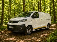 USED 2022 72 VAUXHALL VIVARO 1.5 Turbo D 2900 Dynamic Panel Van 6dr Diesel Manual L2 H1 Euro 6 (s/s) (100 ps) SENSORS/TOUCHSCREEN/CARPLAY/3 SEATS