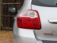 USED 2010 10 TOYOTA AURIS 1.6 Auris TR Valvematic 5dr Climate Control
