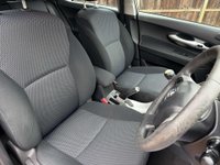 USED 2010 10 TOYOTA AURIS 1.6 Auris TR Valvematic 5dr Climate Control