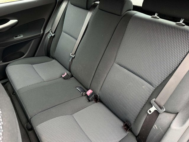 2010 Toyota Auris - Photo 7