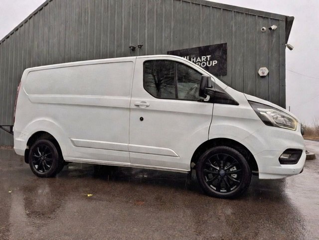 View our FORD TRANSIT CUSTOM