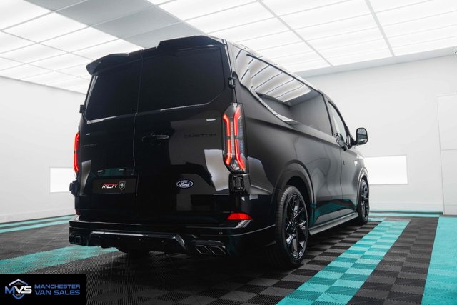 2025 Ford Transit Custom 2L Limited 5dr - Photo 8