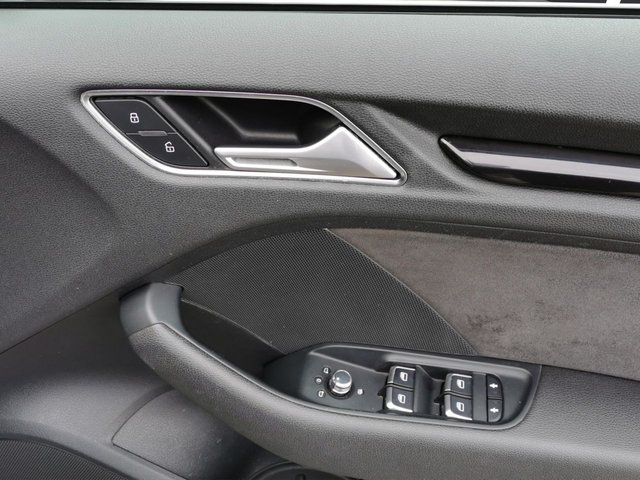 2016 AUDI RS3 2016 2.5 TFSI Sportback 5dr Petrol S Tronic quattro Euro 6 (s/s) (Nav) (367 ps) - Photo 12