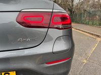 USED 2022 22 MERCEDES-BENZ GLC 2.0 GLC300e 13.5kWh AMG Line Coupe 5dr Petrol Plug-in Hybrid G-Tronic+ 4MATIC Euro 6 (s/s) (333 ps) 