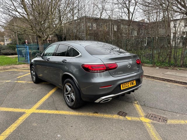 2022 Mercedes-Benz Glc 2L Amg Line 5dr - Photo 5