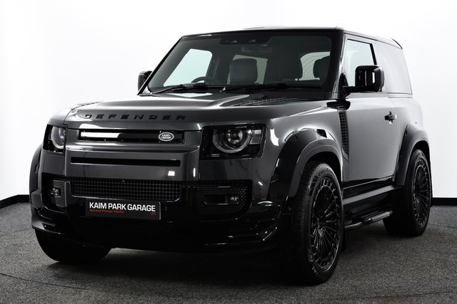 USED 2021 21 LAND ROVER DEFENDER 90 5.0 P525 V8 SUV 3dr Petrol Auto 4WD Euro 6 (s/s) (525 ps) Bespoke | ED/Towbar | PanRoof