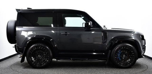 USED 2021 21 LAND ROVER DEFENDER 90 5.0 P525 V8 SUV 3dr Petrol Auto 4WD Euro 6 (s/s) (525 ps) Bespoke | ED/Towbar | PanRoof