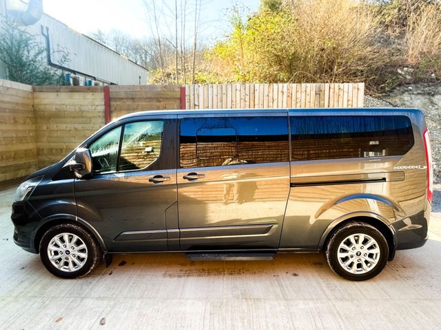 2019 FORD TOURNEO CUSTOM - Photo 7