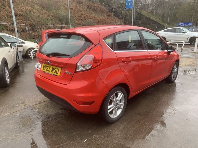 2015 FORD FIESTA 1.25 Zetec Hatchback 5dr Petrol Manual Euro 6 (82 ps) - Photo 5