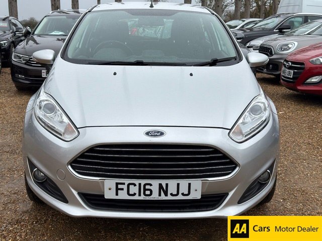 2016 FORD FIESTA 1.0T EcoBoost Zetec Hatchback 5dr Petrol Manual Euro 6 (s/s) (100 ps) - Photo 2