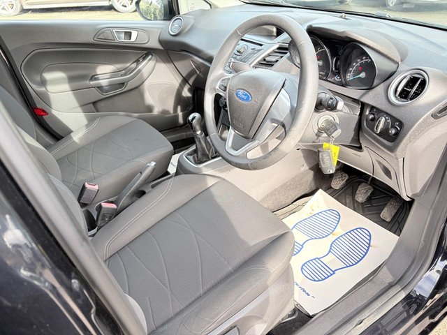 2013 Ford Fiesta 1.5L Style 5dr - Photo 9