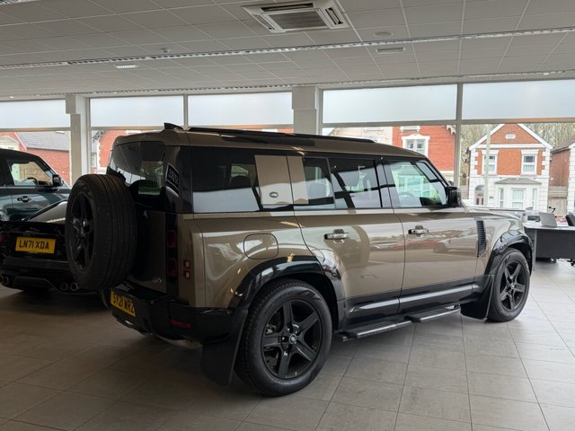 View our LAND ROVER DEFENDER