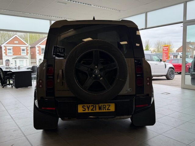View our LAND ROVER DEFENDER
