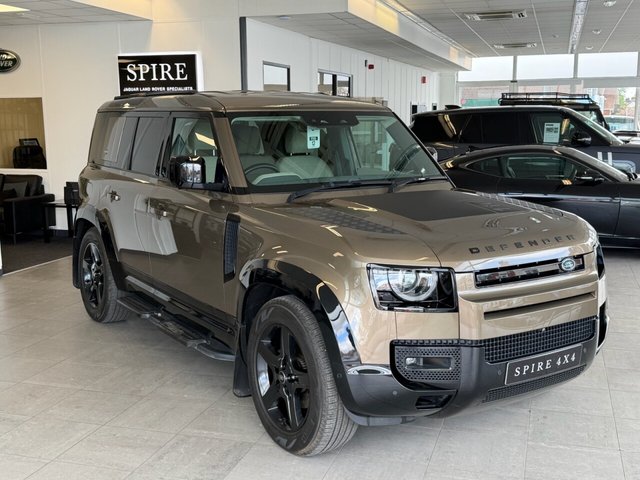 2021 B Land Rover Defender 3.0 D250 MHEV SE SUV 5dr Diesel Auto 4WD Euro 6 (s/s) (250 ps)