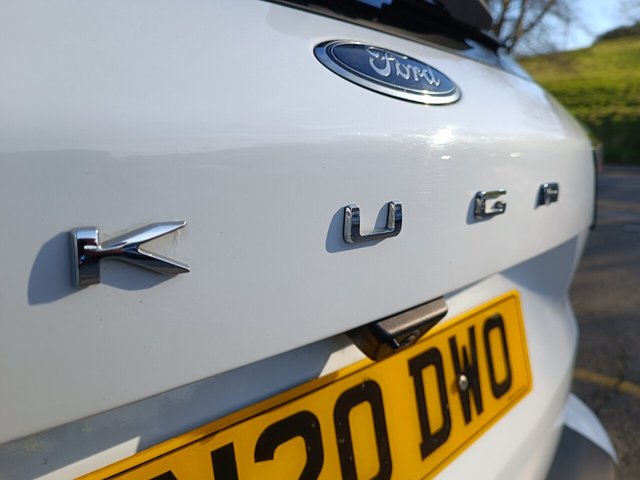 2020 FORD KUGA 1.5T EcoBoost ST-Line First Edition SUV 5dr Petrol Manual Euro 6 (s/s) (150 ps) - Photo 10
