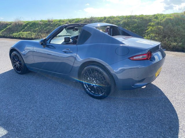 View our MAZDA MX-5
