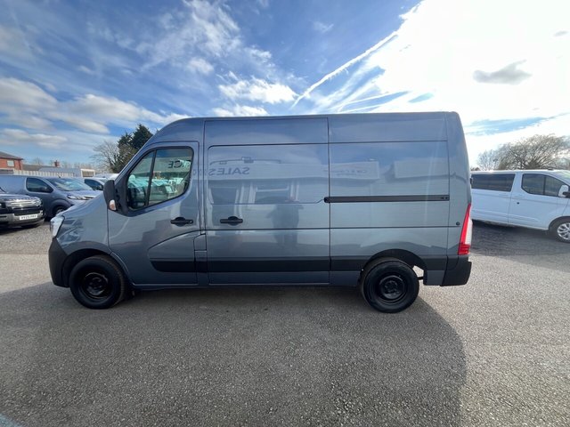2023 Renault Master 2.3L Business+ 3dr - Photo 8