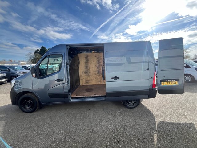 2023 Renault Master 2.3L Business+ 3dr - Photo 9