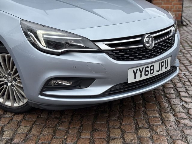 2018 VAUXHALL ASTRA - Photo 5