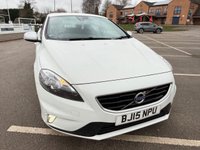 USED 2015 15 VOLVO V40 2.0 D2 R-Design Nav Hatchback 5dr Diesel Manual Euro 6 (s/s) (120 ps) AIR CON, MOT FEBRUARY 2027