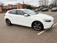 USED 2015 15 VOLVO V40 2.0 D2 R-Design Nav Hatchback 5dr Diesel Manual Euro 6 (s/s) (120 ps) AIR CON, MOT FEBRUARY 2027
