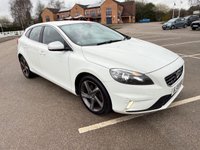 USED 2015 15 VOLVO V40 2.0 D2 R-Design Nav Hatchback 5dr Diesel Manual Euro 6 (s/s) (120 ps) AIR CON, MOT FEBRUARY 2027