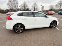 USED 2015 15 VOLVO V40 2.0 D2 R-Design Nav Hatchback 5dr Diesel Manual Euro 6 (s/s) (120 ps) AIR CON, MOT FEBRUARY 2027