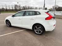 USED 2015 15 VOLVO V40 2.0 D2 R-Design Nav Hatchback 5dr Diesel Manual Euro 6 (s/s) (120 ps) AIR CON, MOT FEBRUARY 2027