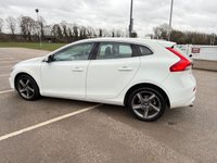 USED 2015 15 VOLVO V40 2.0 D2 R-Design Nav Hatchback 5dr Diesel Manual Euro 6 (s/s) (120 ps) AIR CON, MOT FEBRUARY 2027