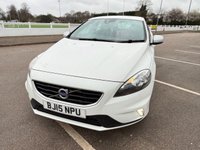 USED 2015 15 VOLVO V40 2.0 D2 R-Design Nav Hatchback 5dr Diesel Manual Euro 6 (s/s) (120 ps) AIR CON, MOT FEBRUARY 2027