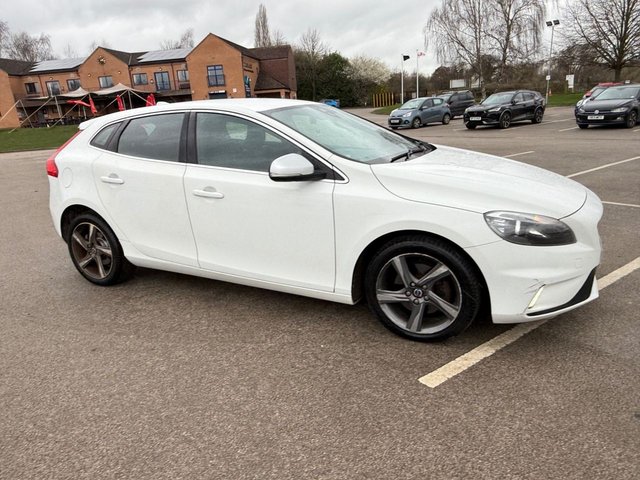 2015 Volvo V40 2L R-Design Nav 5dr - Photo 7