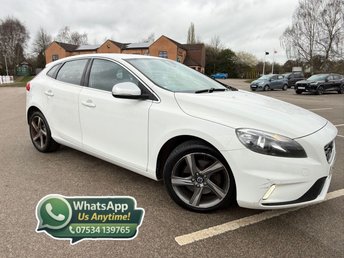 2015 VOLVO V40