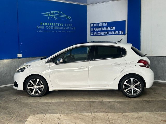 2017 PEUGEOT 208 - Photo 6