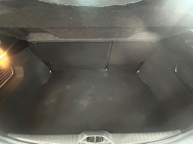 2017 PEUGEOT 208 - Photo 11