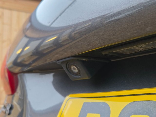 2019 PEUGEOT 2008 1.2 PureTech GPF GT Line SUV 5dr Petrol Manual Euro 6 (s/s) (110 ps) - Photo 10