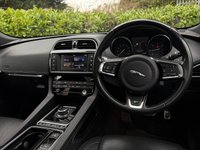 USED 2017 67 JAGUAR F-PACE 2.0 D180 R-Sport SUV 5dr Diesel Auto AWD Euro 6 (s/s) (180 ps) 