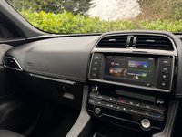 USED 2017 67 JAGUAR F-PACE 2.0 D180 R-Sport SUV 5dr Diesel Auto AWD Euro 6 (s/s) (180 ps) 
