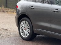 USED 2017 67 JAGUAR F-PACE 2.0 D180 R-Sport SUV 5dr Diesel Auto AWD Euro 6 (s/s) (180 ps) 