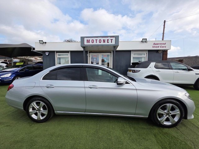 2018 MERCEDES-BENZ E-CLASS 2.0 E220d SE Saloon 4dr Diesel G-Tronic+ Euro 6 (s/s) (194 ps) - Photo 8