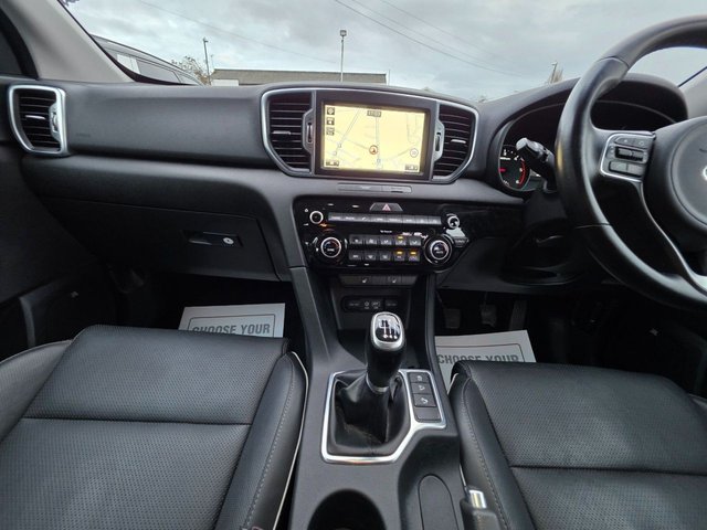 2016 KIA SPORTAGE 1.7 CRDi 3 SUV 5dr Diesel Manual Euro 6 (s/s) (114 bhp) - Photo 3