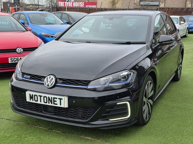 2017 VOLKSWAGEN GOLF 1.4 TSI 8.7kWh GTE Advance Hatchback 5dr Petrol Plug-in Hybrid DSG Euro 6 (s/s) (204 ps) - Photo 5
