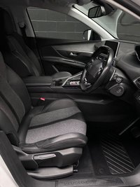 USED 2019 19 PEUGEOT 5008 1.2 PureTech GPF Allure SUV 5dr Petrol EAT Euro 6 (s/s) (130 ps) 